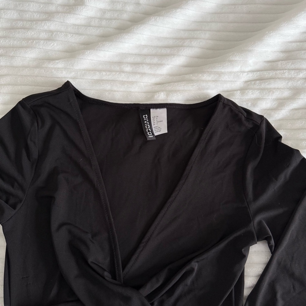 H&M Black Long Sleeve Dress - Picture 2 of 8